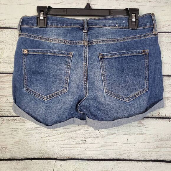Old Navy Women’s Cuffed Denim Shorts Size 2 Regular Medium Wash Stretch Jean Cas - Picture 3 of 7